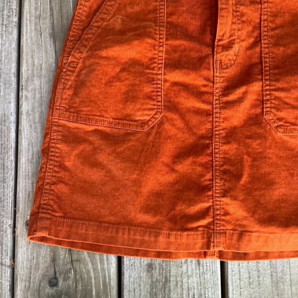 Old Navy Skirt -Terracota Color Burnt Orange A Line size 0 corduroy